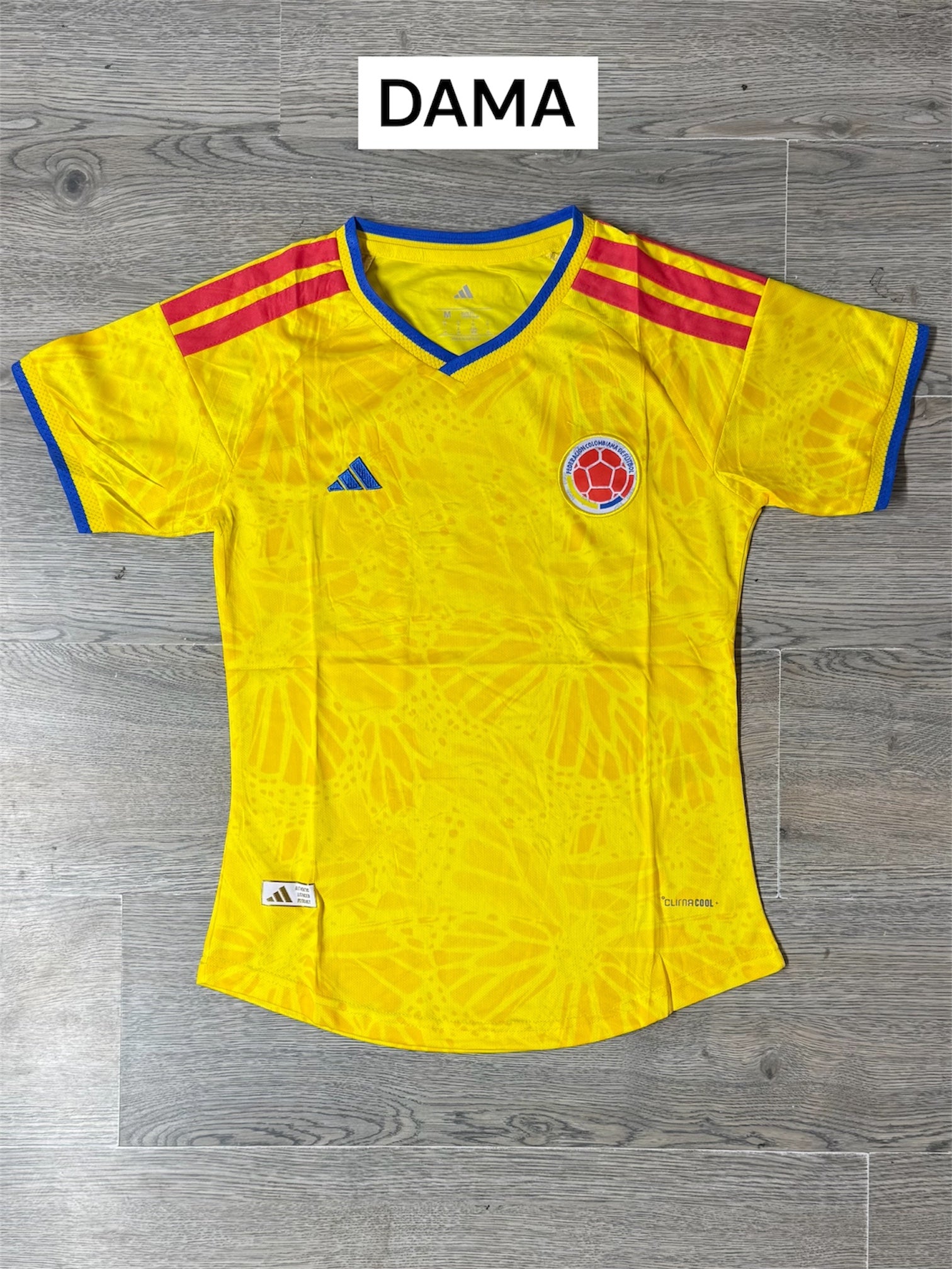 Vístete de Gloria: Camiseta Selección Colombia Mundial 2026 Dama